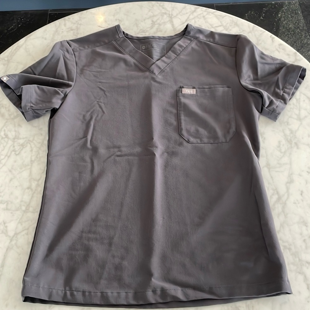 Scrub set by Figs